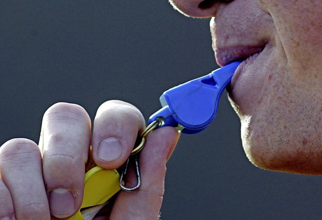 Anpfiff oder Abpfiff? RegioFußball Badische Zeitung