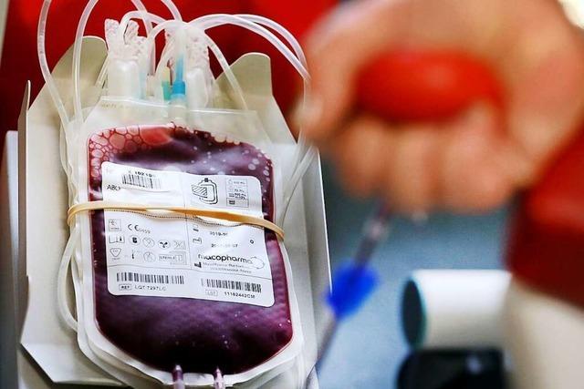 Weniger Operationen: Der Bedarf an Blutkonserven ist gesunken