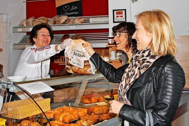Dorfladen in Achkarren bietet Kaffee und Kuchen zum Mitnehmen an