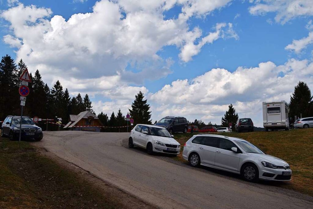 Der eigentlich gesperrte &#8222;Radschert-Parkplatz&#8220;.  | Foto: Ulrike Jger