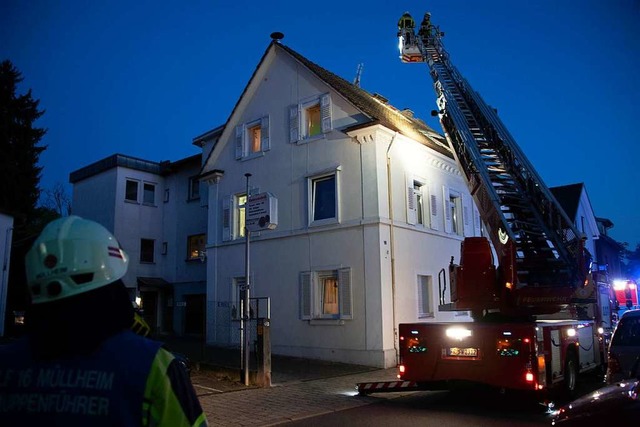 Brandgeruch lste einen Einsatz der Mllheimer Feuerwehr in der Hebelstrae aus.  | Foto: Volker Mnch