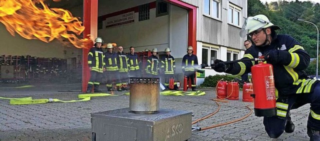 Aufgrund der Corona-Krise kann die Feu...un werden bungen online durchgefhrt.  | Foto: Feuerwehr Zell