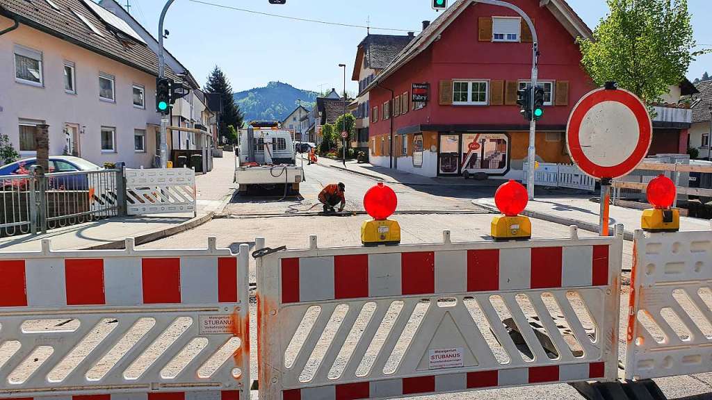 Die Sperrung Der Ortsdurchfahrt Sorgt Für Einigen Ärger – Und Freude ...