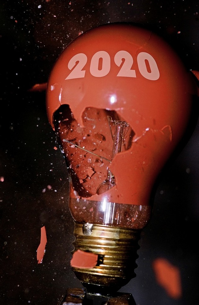 Wie eine zerspringende Glhbirne: das Jahr 2020  | Foto: Sven Hoffmann - stock.adobe.com