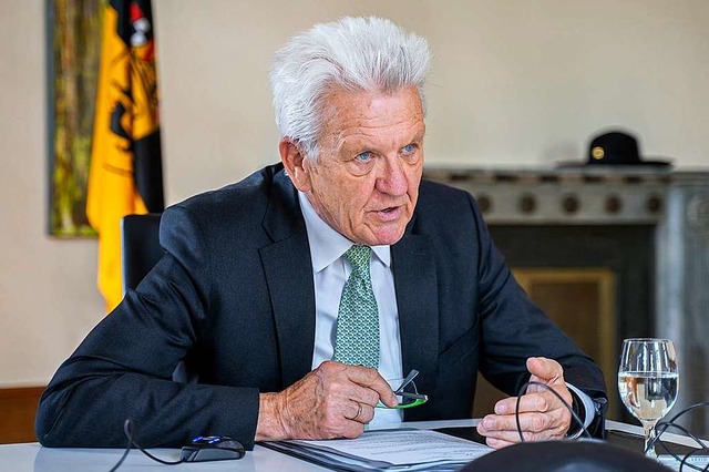 Ministerprsident Winfried Kretschmann...;Nagelprobe fr die Demokratie&#8220;.  | Foto: Jana Hoeffner