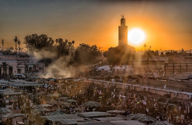 Bilder aus Marrakesch sind im Netz zu sehen.   | Foto: Steffi Roeschke