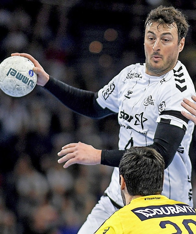 Domagoj Duvnjak ist mit dem THW Kiel am grnen Tisch  Meister geworden.  | Foto: Axel Heimken (dpa)