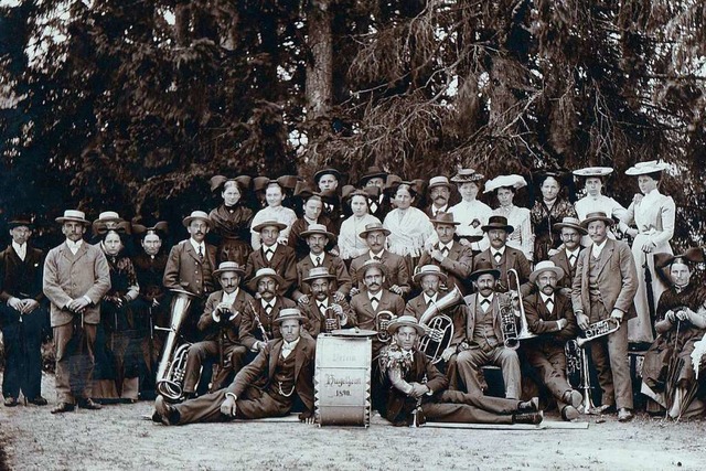 Der Hgelheimer Musikverein im Jahr 1890<ppp></ppp>  | Foto: Musikverein