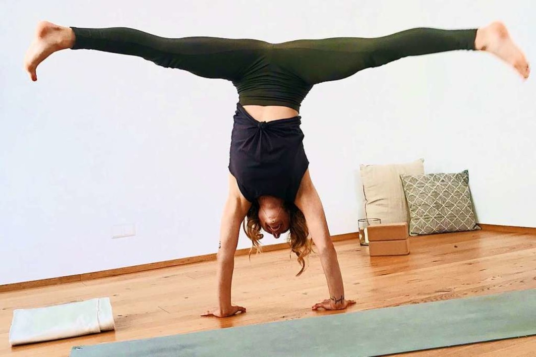 Yoga-Lehrerin Janina Roeseler gibt Tip...n den Alltag integriert werden können.  | Foto: Janina Roeseler