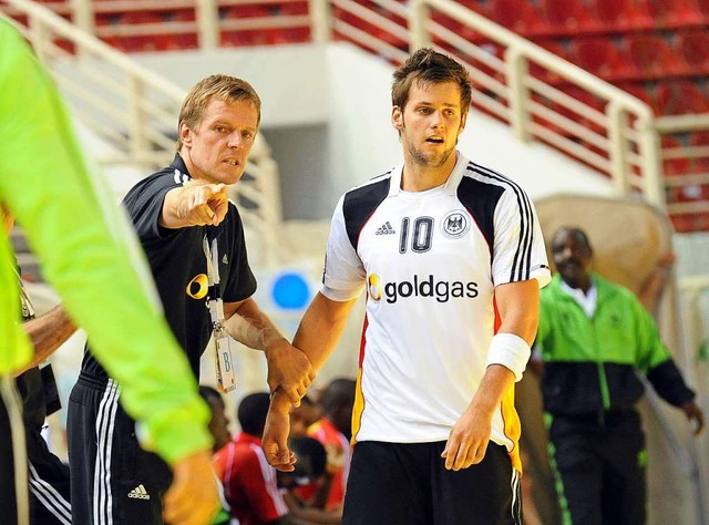 Zusammen mit Trainer Martin Heuberger ...hen Geppert 2011 Junioren-Weltmeister.  | Foto: Michael Heuberger