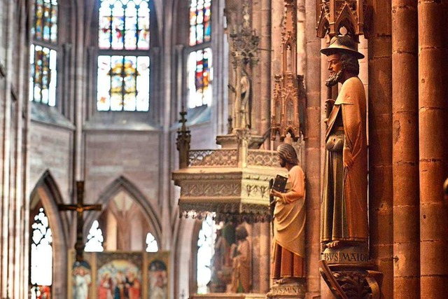 Diese Apostelfigur im Mnster stellt J...de sie von Gottfried von Schlettstadt.  | Foto: Michael Bamberger