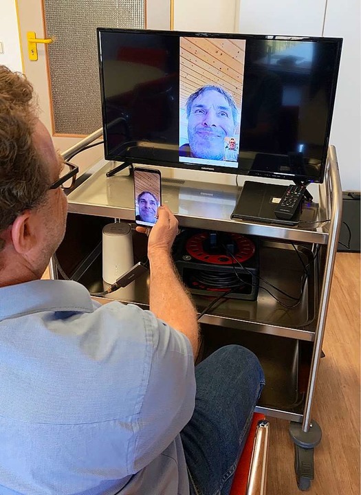 Via Skype haben Bewohner des Markus-Pf... mit Freunden und Angehrigen Kontakt.  | Foto: privat