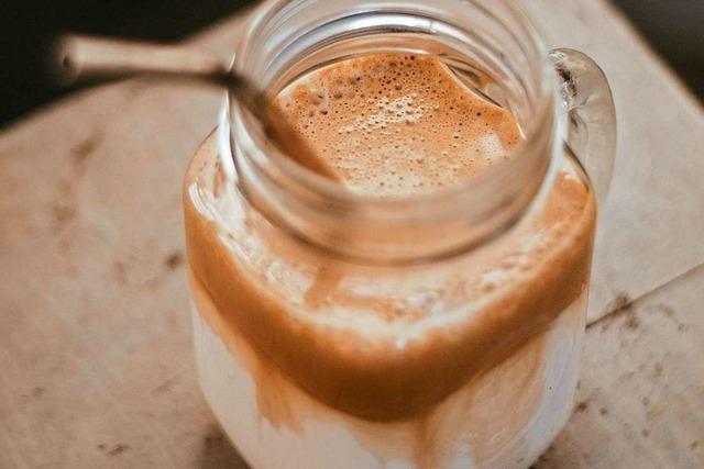Dalgona Coffee: So bereitet man das Instagram-Trend-Getränk zu