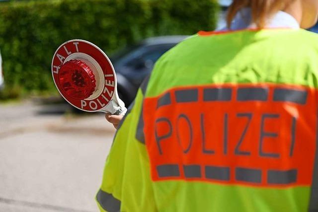 Unfall sorgt fr Verkehrsbehinderungen zwischen Lrrach und Steinen