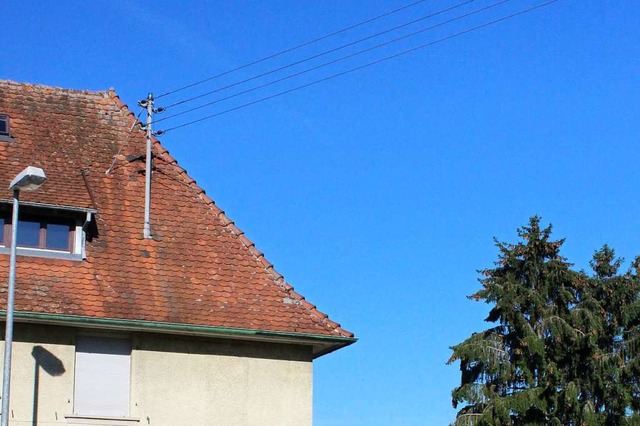 Im Ortsteil  Wollbach  wurden die Dach...dies in weiteren Ortsteilen geschehen.  | Foto: Victoria Langelott