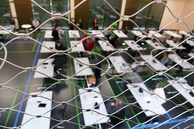 Der Lrracher Gemeinderat hatte nach d... Besucher fanden auf dem Balkon Platz.  | Foto: Peter Gerigk