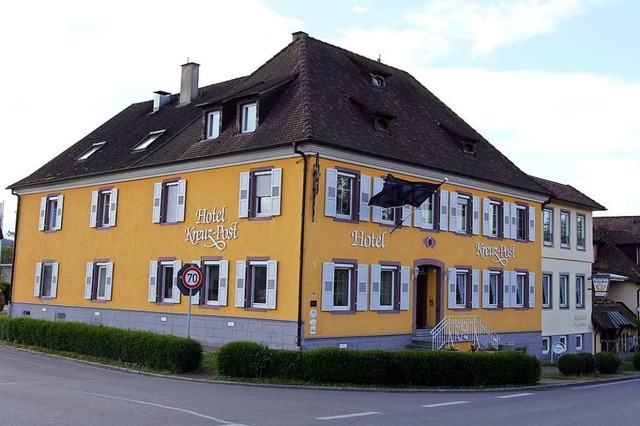 Mit einer schwarzen Flagge mchte das ...ksam machen. <BZ-Autor_E></BZ-Autor_E>  | Foto: Herbert Trogus