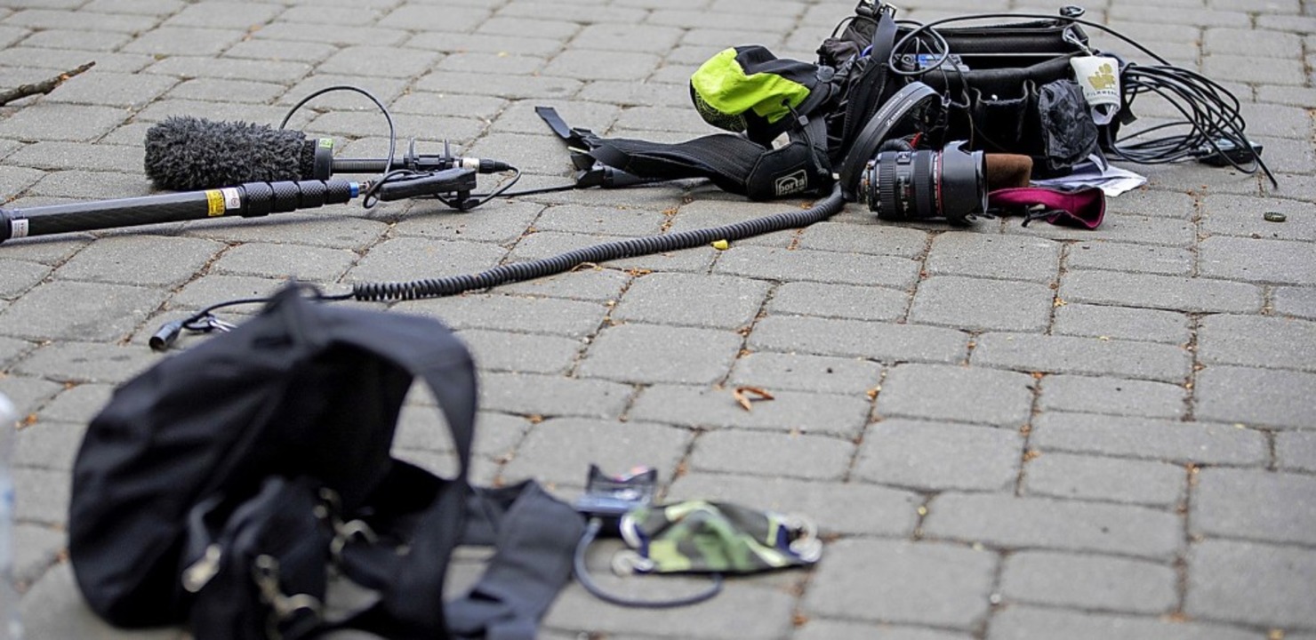 Gewalt gegen Journalisten müsse geächt...rundwerte unseres Gemeinwesens.&#8220;  | Foto: Christoph Soeder (dpa)