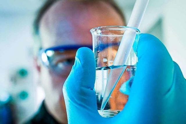 Schweizer Forscher spren Coronaviren in Abwasserproben auf
