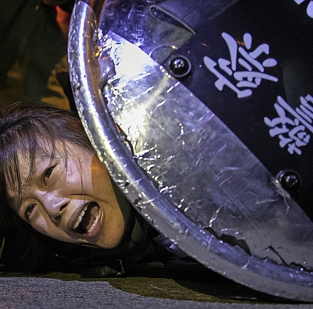 Tyrone Siu hat eines der ausgezeichnet...rend der Proteste in Hongkong gemacht.  | Foto: Tyrone Siu (dpa)