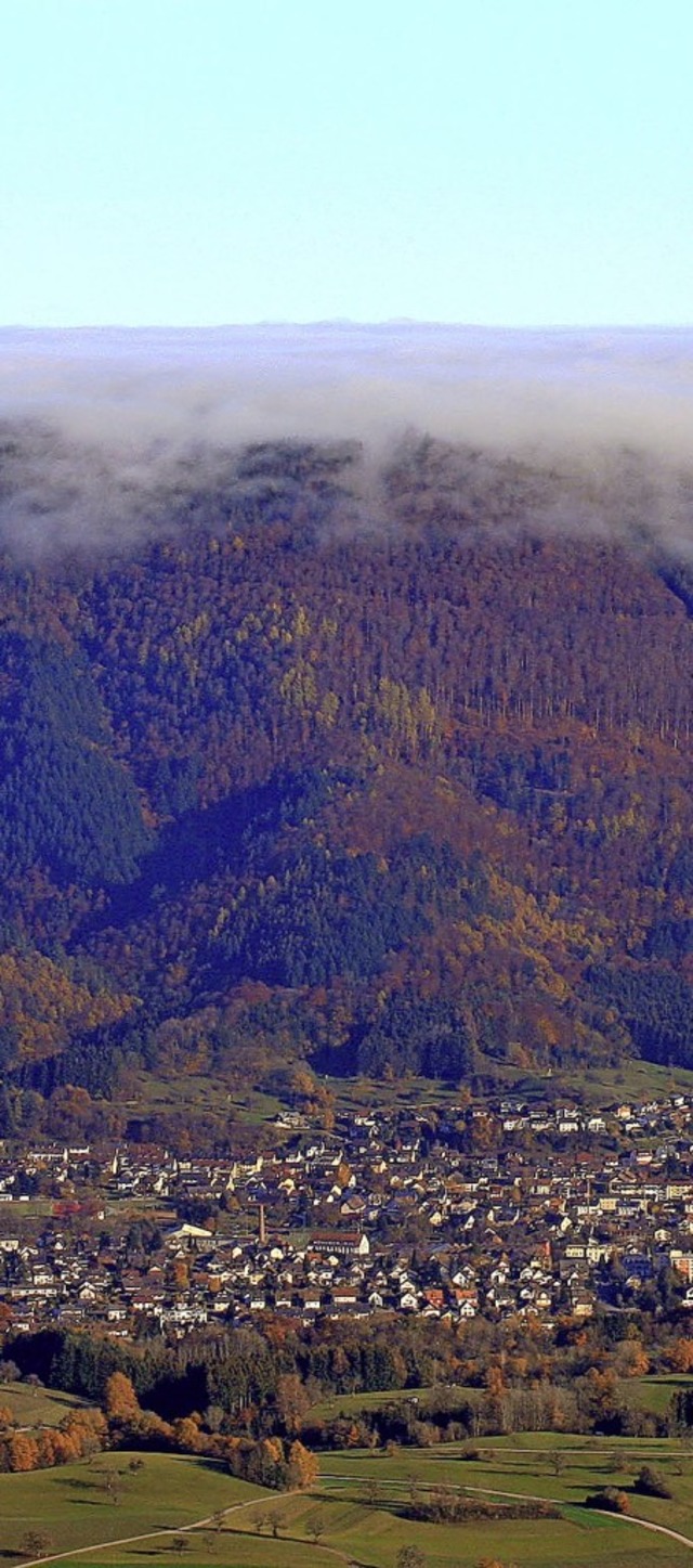 Idyllisch zeigt sich Wehr vor dem Aufstieg zum Hotzenwald.  | Foto: Erich Meyer