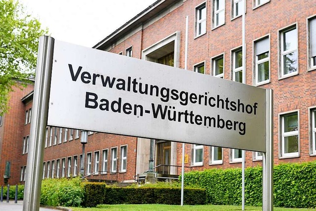 Arbeitet am Anschlag: der Verwaltungsgerichtshof in Mannheim  | Foto: Uwe Anspach (dpa)