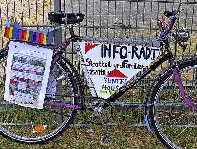 Das bunte Info-Rad des Bunten Hauses.   | Foto: Stadt Offenburg