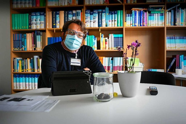 Pfarrer und Seelsorger: Tobias Walklin...hat mit Corona-Patienten reden knnen.  | Foto: Jonas Hirt