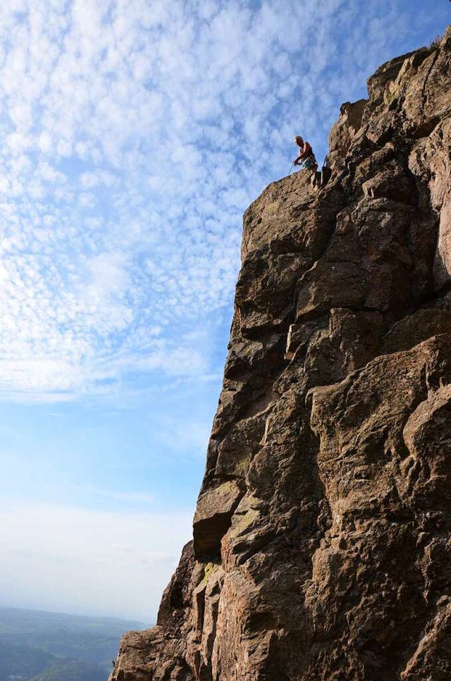 Luftig: Kletterer am Kandelfelsen  | Foto: Anita Fertl