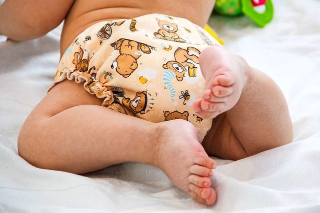 Kein bisschen so wie frher: Ein Baby in einer modernen Stoffwindel  | Foto: Yavdat (Adobe Stock)