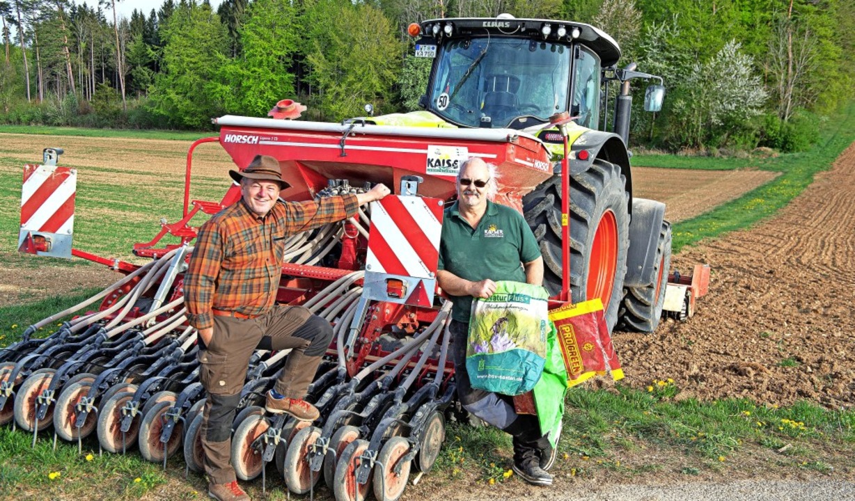 Landwirte aus Bonndorf und Stühlingen ...mt gerne wieder eine Blühpatenschaft.   | Foto: Wolfgang Scheu