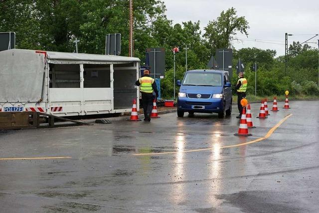 Grenzübergang bei Neuenburg ist offen – Bundespolizei kontrolliert