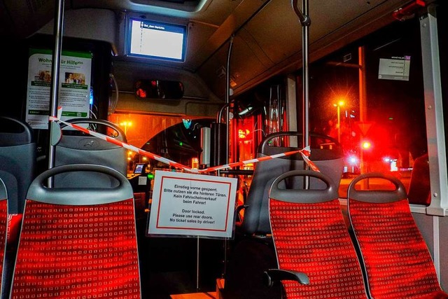 Nichts los im Bus &#8211; so wie auf d...r es stopfen soll. Der Bund? Das Land?  | Foto: Stefan Jaitner