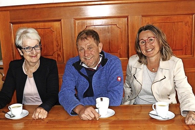 Claudia, Hansjrg und Carola Ketterer ... Pause wie jetzt hatten sie noch nie.   | Foto: Gudrun Deinzer
