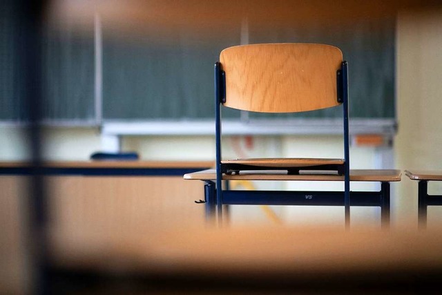 Die Lehrerin wollte dem Land Hessen an...m Prsenzunterricht beordern zu lassen  | Foto: Marijan Murat (dpa)