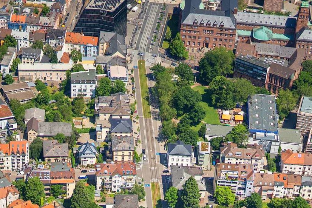 In Freiburg soll es nahe der Kreuzung ..., bei der zwei Mnner verletzt wurden.  | Foto: Nils Theurer