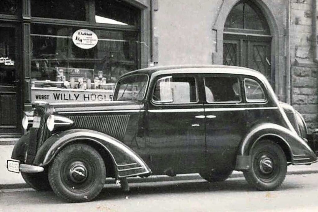Im Jahr 1938 war dieser Hgle-Opel das...rae und wurde entsprechend bewundert.  | Foto: privat