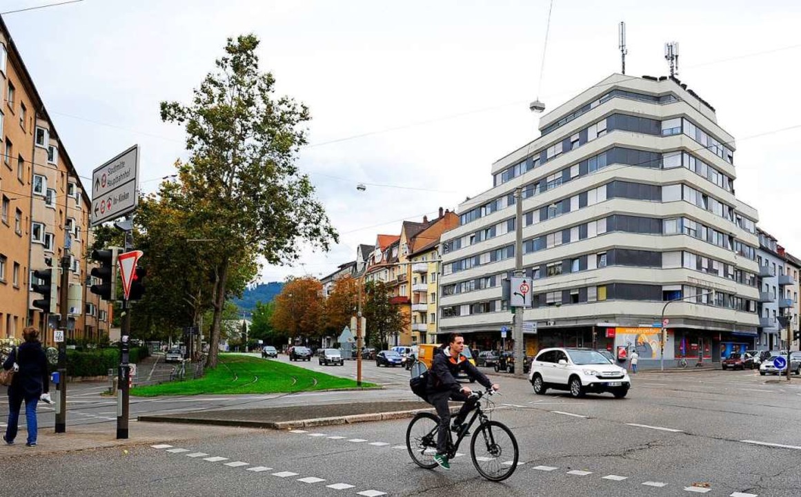 Radwege Am Nordende Der Freiburger Eschholzstrasse Werden Verbessert Freiburg Badische Zeitung