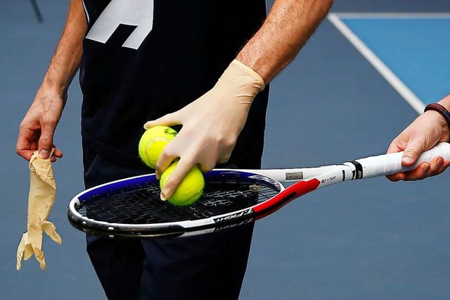 Tennissport in Corona-Zeiten  | Foto: Francois Mori (dpa)