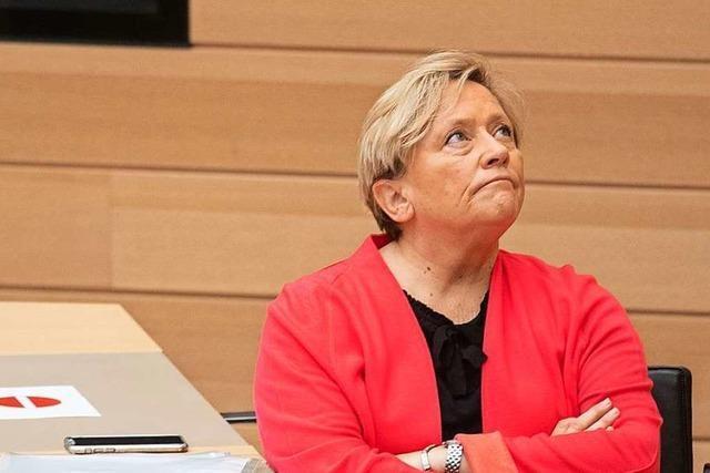 Kultusministerin Eisenmann: 