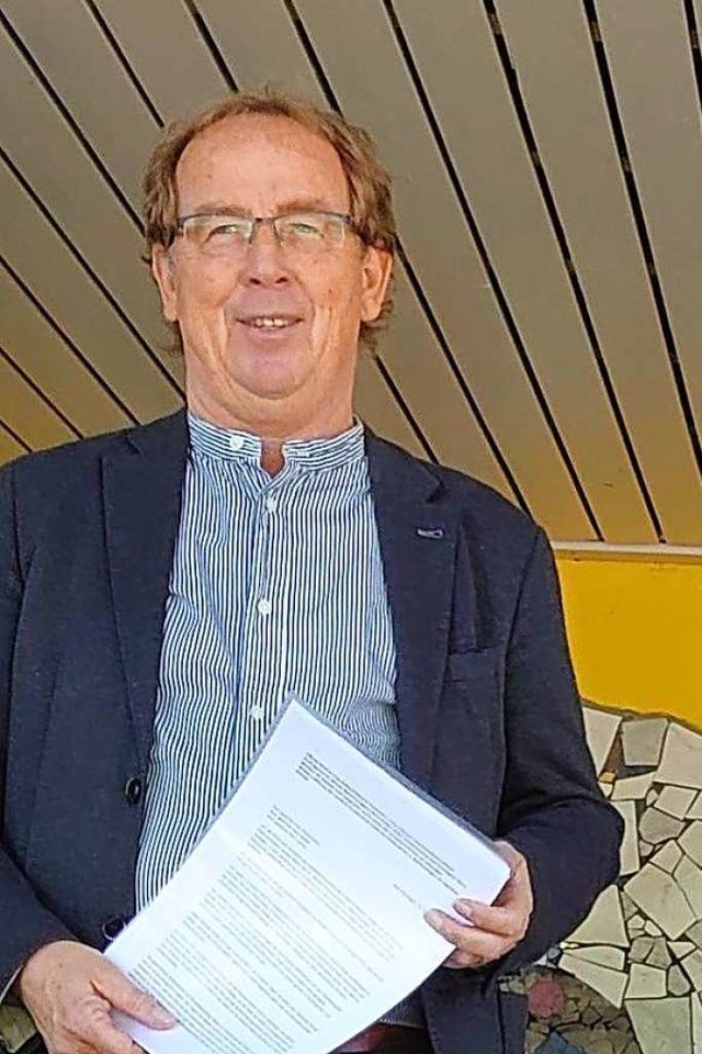 Bekam den offenen Brief: Rektor Harald Hfler von der Landeck-Schule  | Foto: Privat