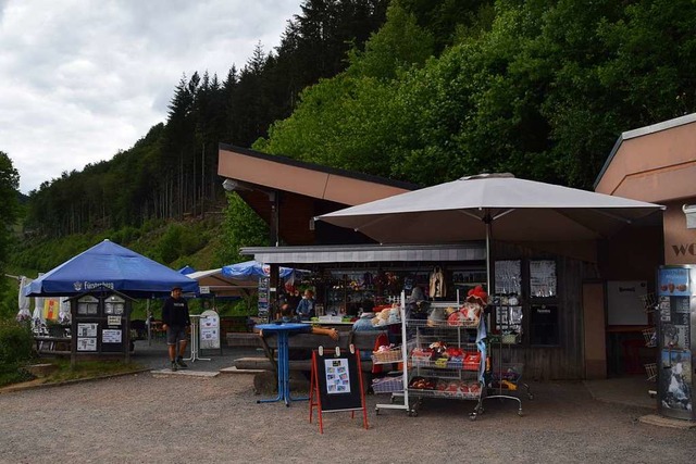 Der Kiosk in Aftersteg ist an schnen ...Das WC (rechts) soll erhalten bleiben.  | Foto: Ulrike Jger