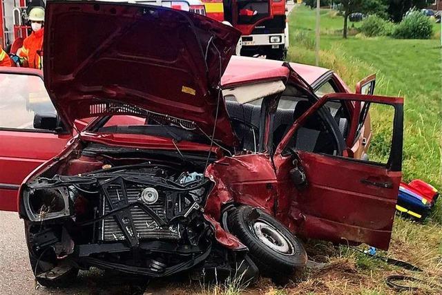 Eine Person stirbt nach Unfall auf der B3 bei Kenzingen