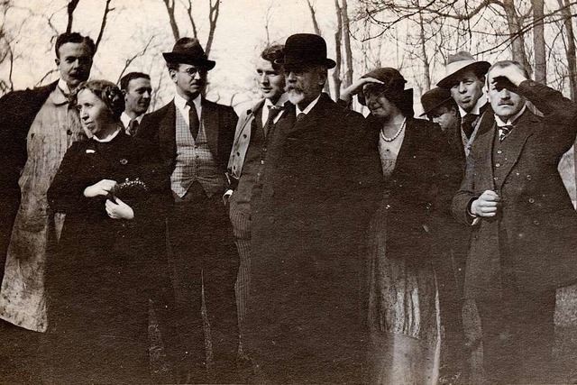 Ida Kerkovius (Zweite von links) mit i...mmer (Dritter und Zweiter von rechts).  | Foto: Adolf-Hlzel-Stiftung Stuttgart
