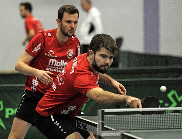 Knftig fr Hohberg in der Regionallig...s Buhardt (vorne) und Raphael Becker   | Foto: Bettina Schaller