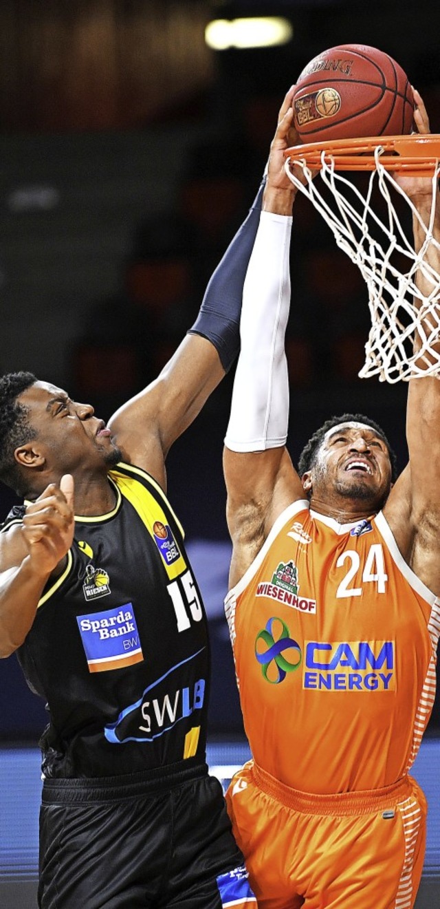 Der ehemals beim USC Freiburg in der J... Wainright nicht am Dunking hindern.    | Foto: Andreas Gebert (dpa)