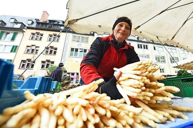 Jetzt kommt der letzte Spargel auf den Mnstermarkt