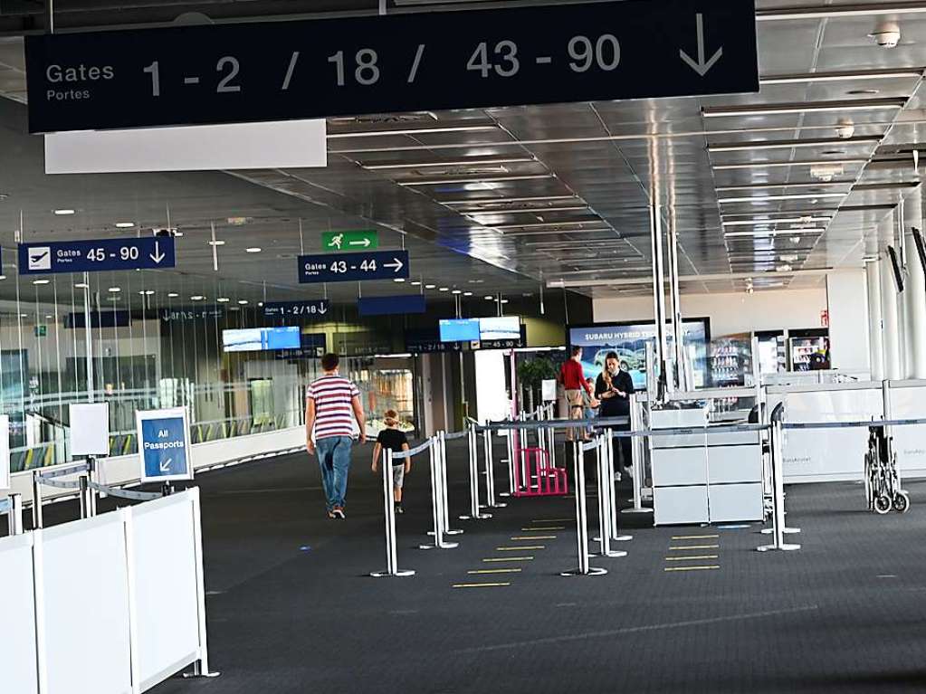 Eindrcke vom fast menschenleeren Euroairport