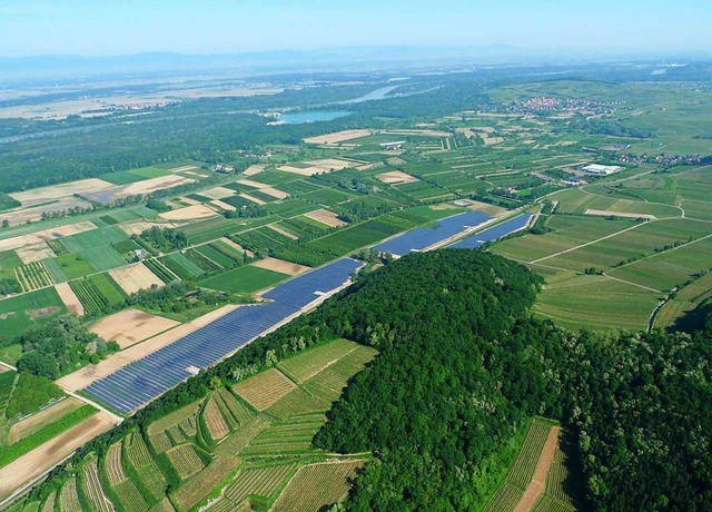 Der Vogtsburger Solarpark aus der Vogelperspektive  | Foto: privat