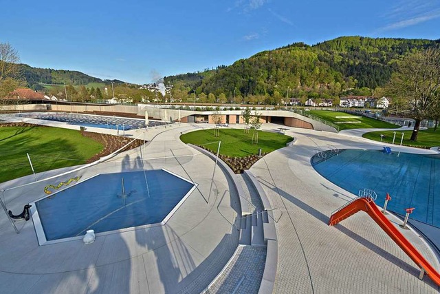 Die Zeit der Stille ist ab Freitag im Waldkircher Schwimmbad vorbei.  | Foto: Stadt Waldkirch